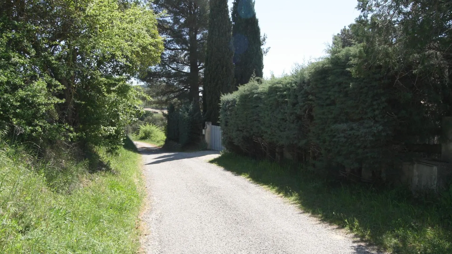 Villa Avec Piscine Dans Le Luberon La Tour-d'Aigues 0*,